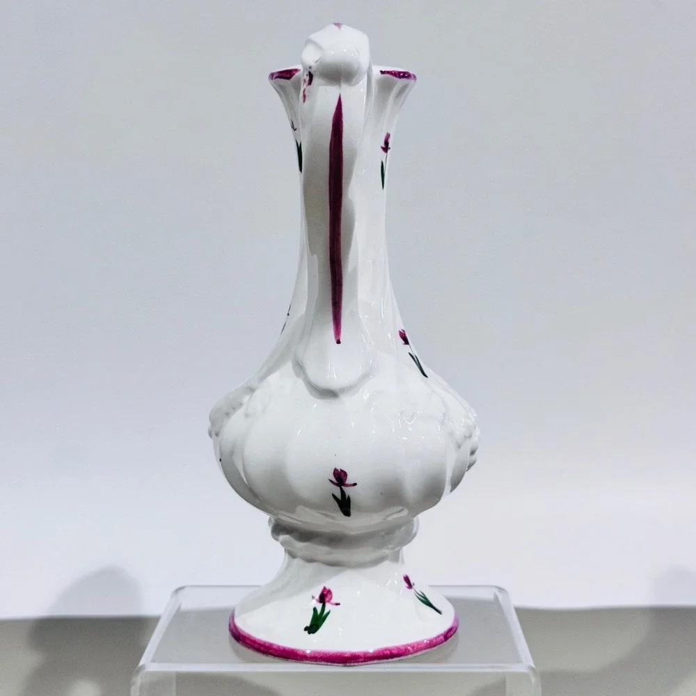 Vintage White Pitcher W Hand Painted Red Flowers Bud Flower Vase Scalloped‎ Rim